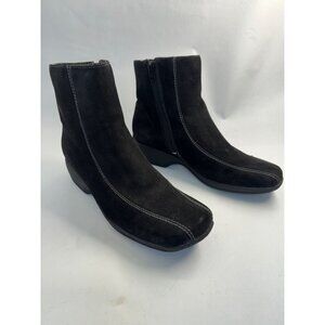 Clarks Womens shoes 9.5 Black Leather Upper Ankle Boots